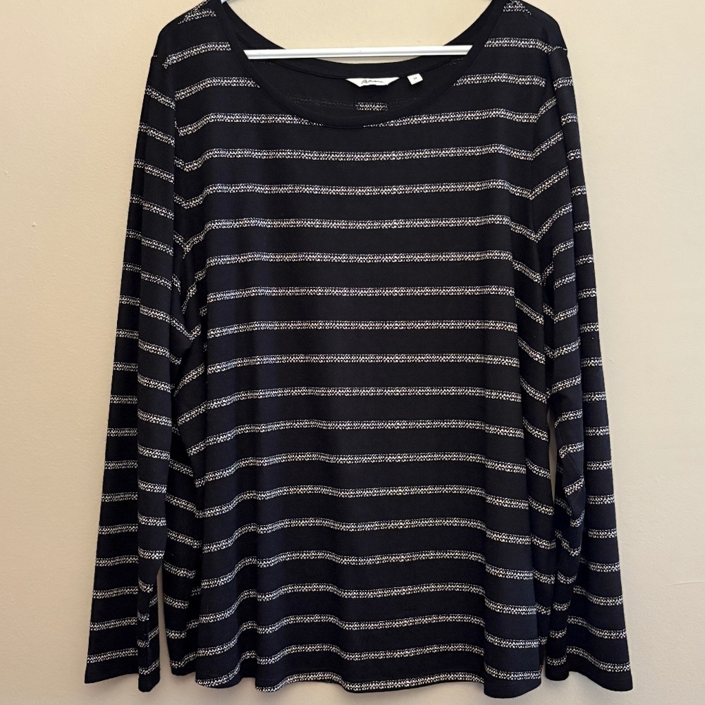 Reitmans Black & White Striped Knit Top Button Back – Plus Size 3X EUC - Picture 3 of 13